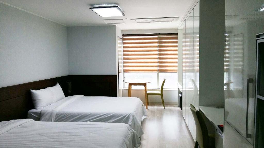 Gaon Residence Hotel Daejeon Bagian luar foto